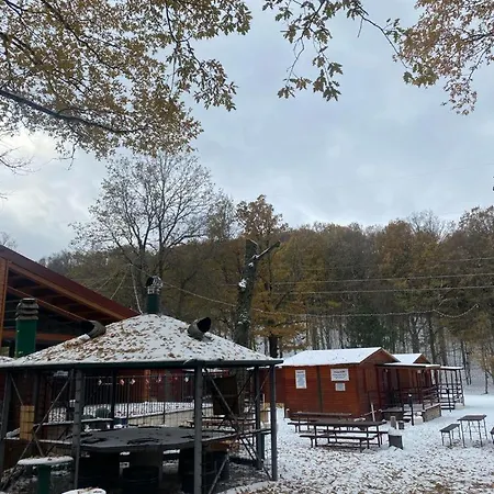 Snow Village 3* Рокказаро