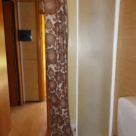 Camping Snow Village