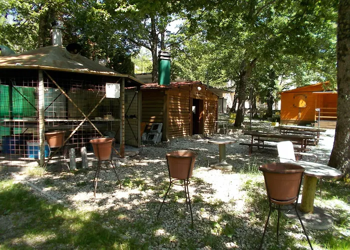 Snow Village Campeggio